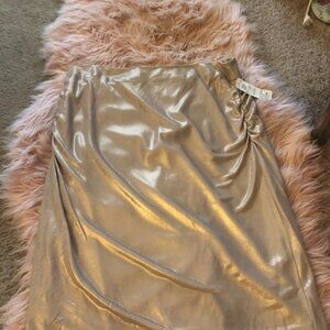 Gold shiny skirt with lining - GORGEOUS! NEVER WORN!